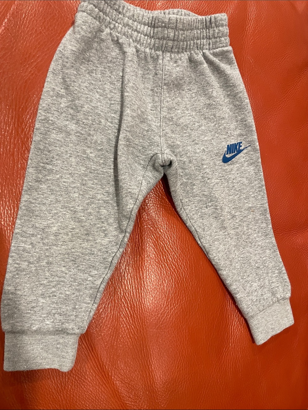 Nike Kids Heather Gray Jogger Sweatpants with Blue Logo